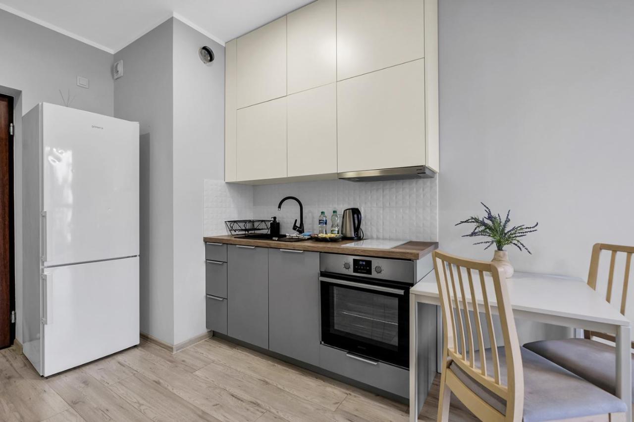 Wlochy Klinkierowa Comfort Apartment Варшава Екстер'єр фото